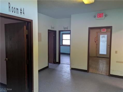 2039 36th Street NE Canton OH 44705