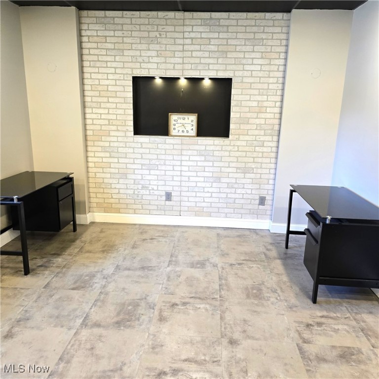 7379 Pearl Road Middleburg Heights OH 44130