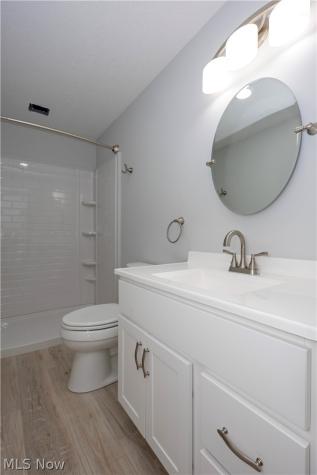 3287 Dover Road Wooster OH 44691