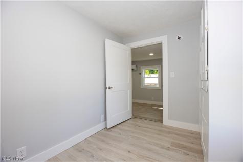 3287 Dover Road Wooster OH 44691