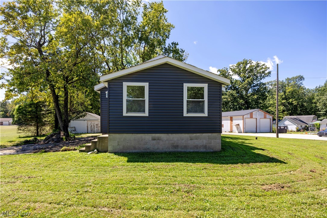 3287 Dover Road Wooster OH 44691