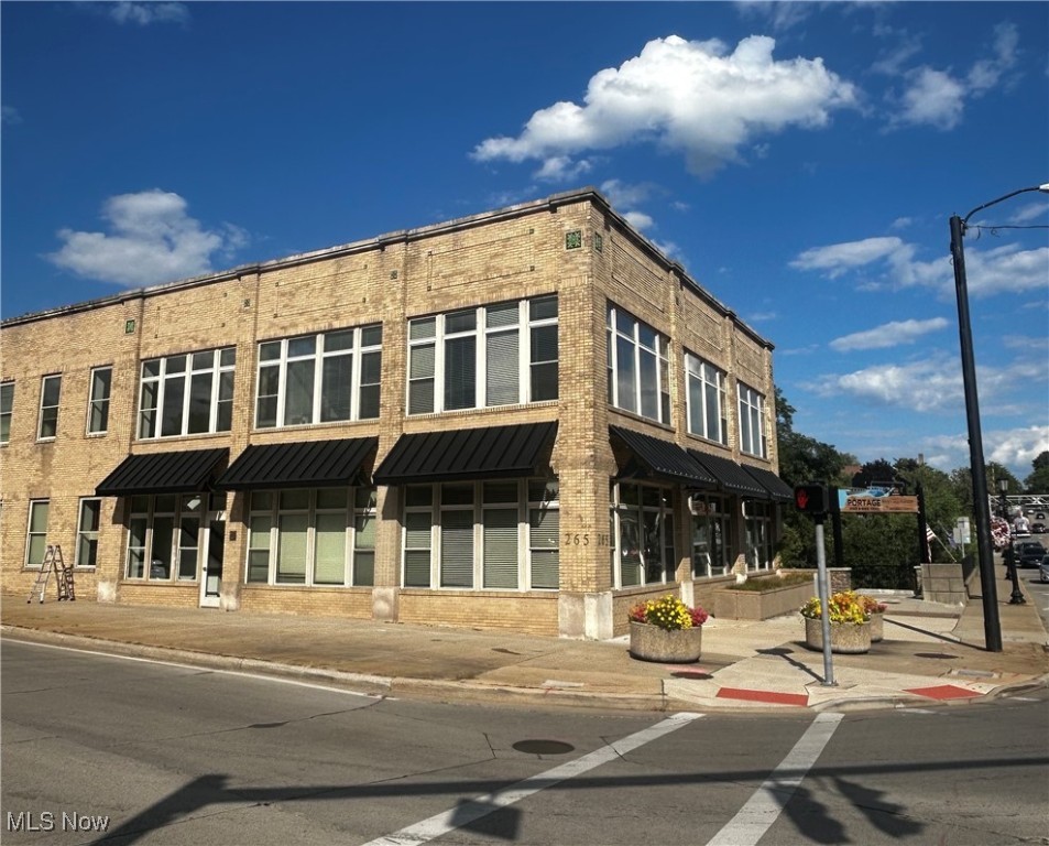 265 W Main Street Kent OH 44240