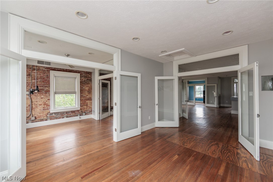 380 S Main Street Akron OH 44311