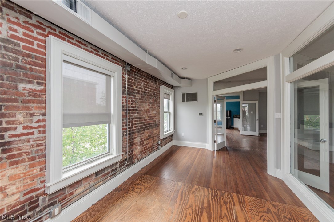 380 S Main Street Akron OH 44311