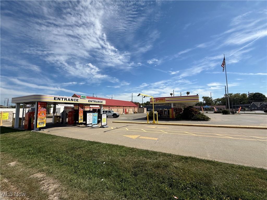 4680 Northfield Road North Randall OH 44128