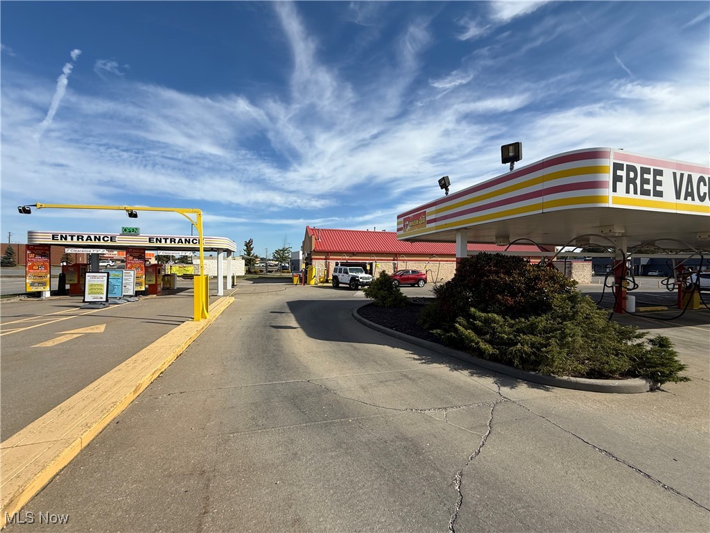 4680 Northfield Road North Randall OH 44128