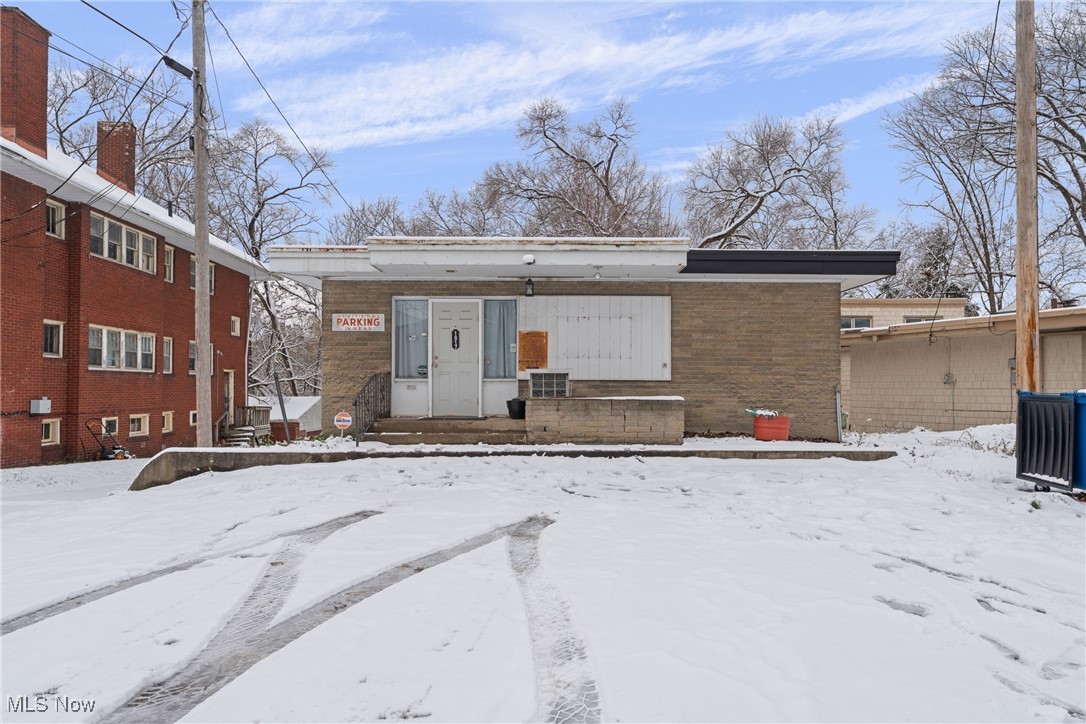 1817 Fulton Road Canton OH 44709