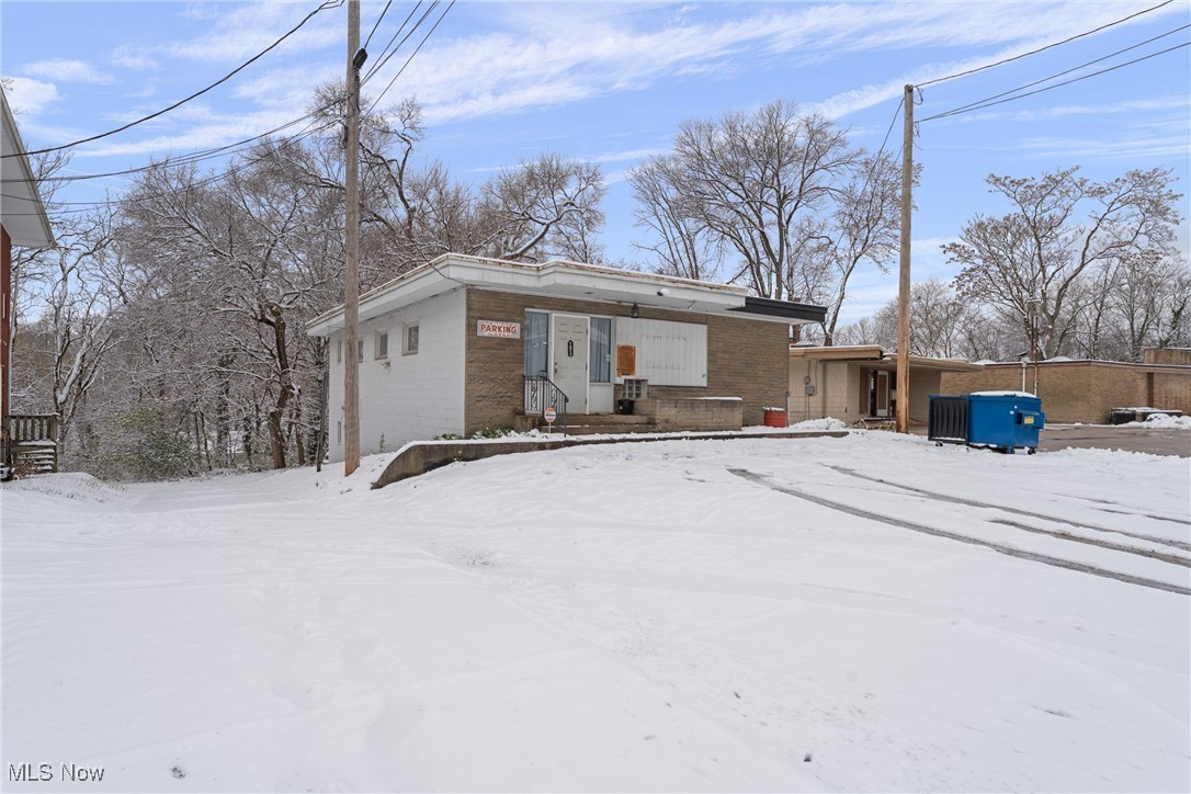 1817 Fulton Road Canton OH 44709