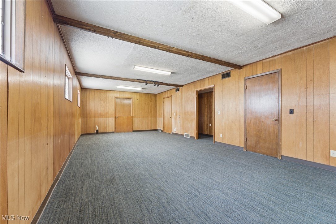 1817 Fulton Road Canton OH 44709