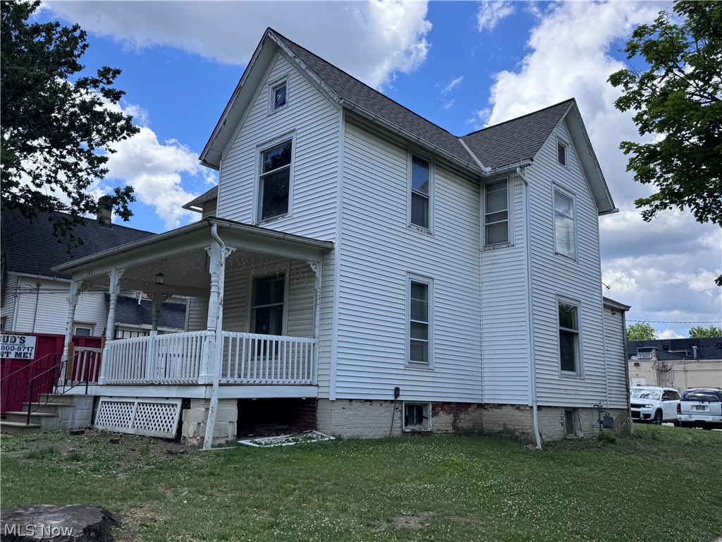 243 N Broadway Medina OH 44256