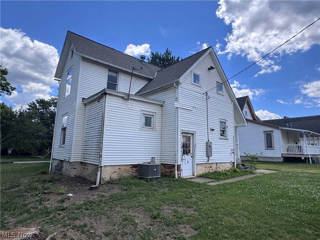 243 N Broadway Medina OH 44256