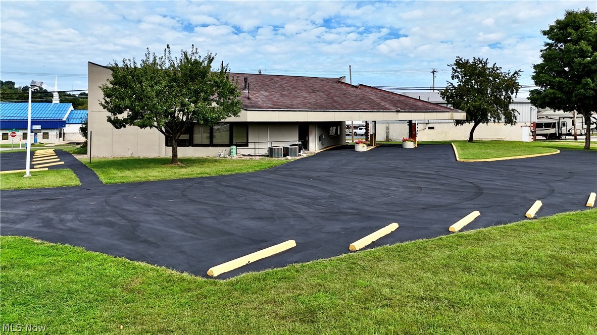 1925 Washington Boulevard Belpre OH 45714