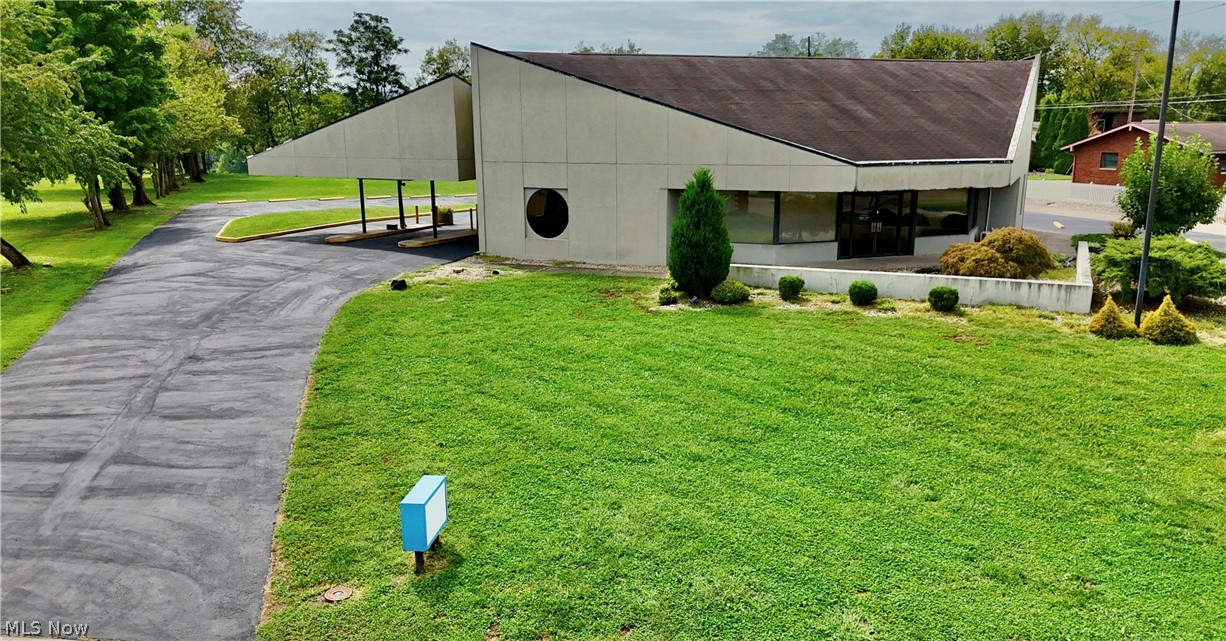 1925 Washington Boulevard Belpre OH 45714
