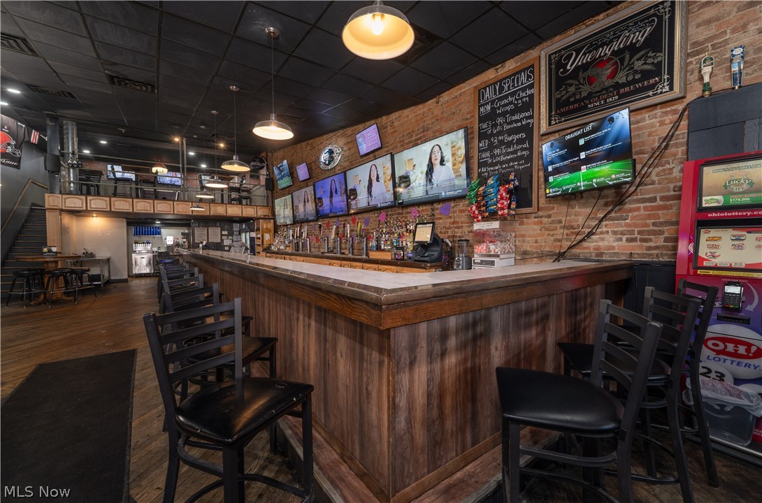 127 S Broadway Street New Philadelphia OH 44663