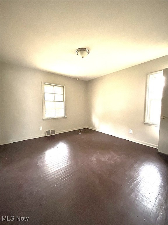 16015 S Lotus Street Cleveland OH 44128