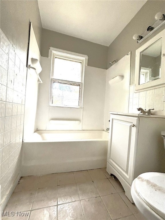 16015 S Lotus Street Cleveland OH 44128