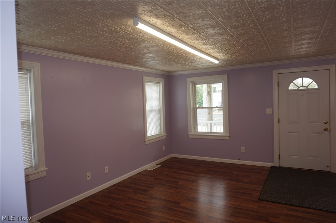 29 Wall Street Jefferson OH 44047