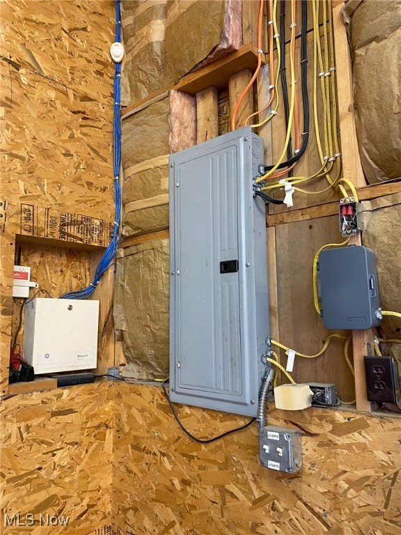 825 Brookfield Avenue Masury OH 44438