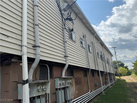 301-309,311 South 4th Street Martins Ferry OH 43935