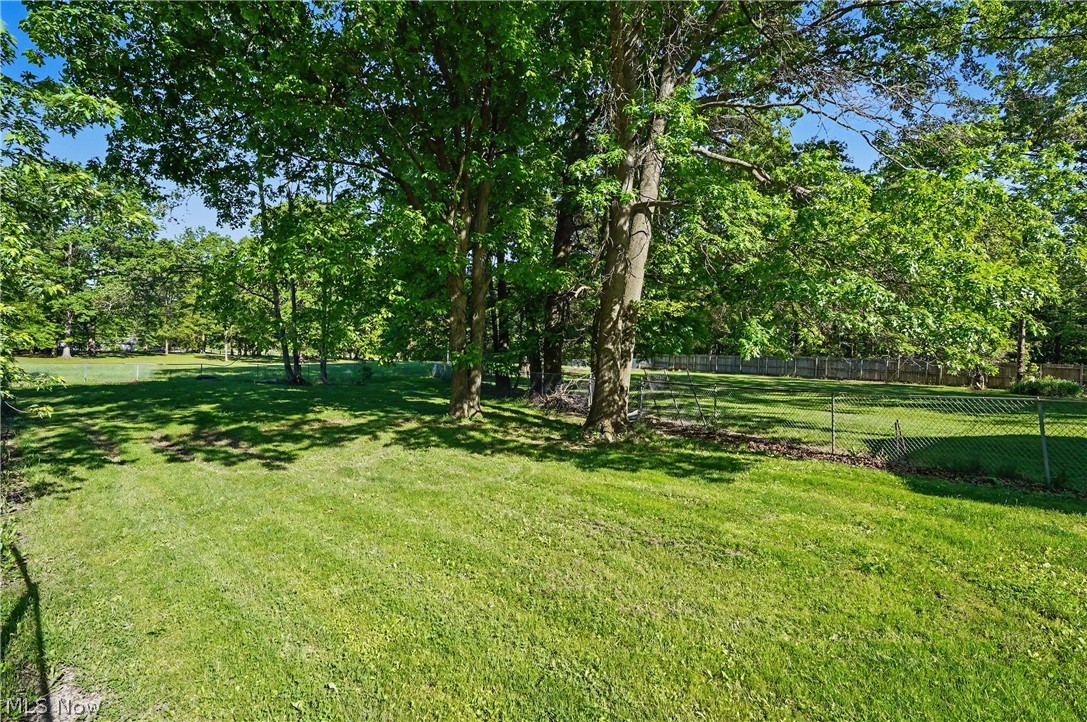 4250 Herr Fieldhouse Road Southington OH 44470