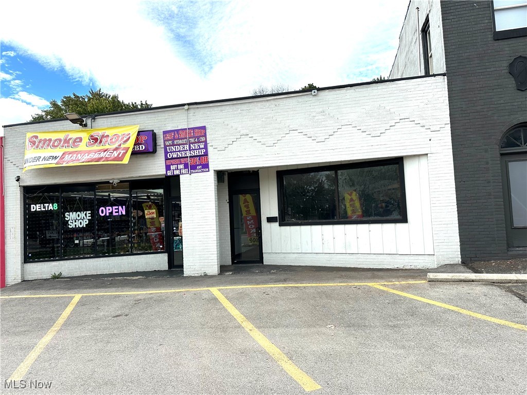 1652-1654 State Road Cuyahoga Falls OH 44223