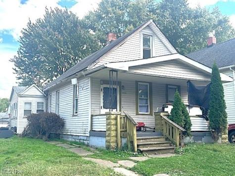 3284 W 50th Street Cleveland OH 44102