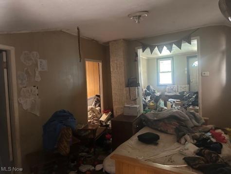 3284 W 50th Street Cleveland OH 44102