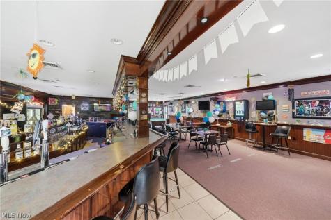 2648-2480 S Arlington Road Akron OH 44319