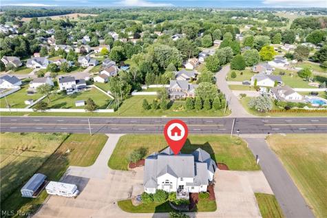 10689 Cleveland Avenue NW Uniontown OH 44685