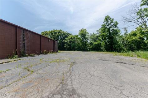 2411 W Prospect Road Ashtabula OH 44004