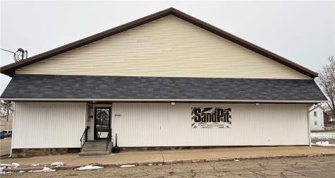 28 Penn Avenue SE Massillon OH 44646