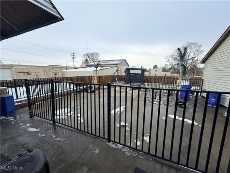 28 Penn Avenue SE Massillon OH 44646