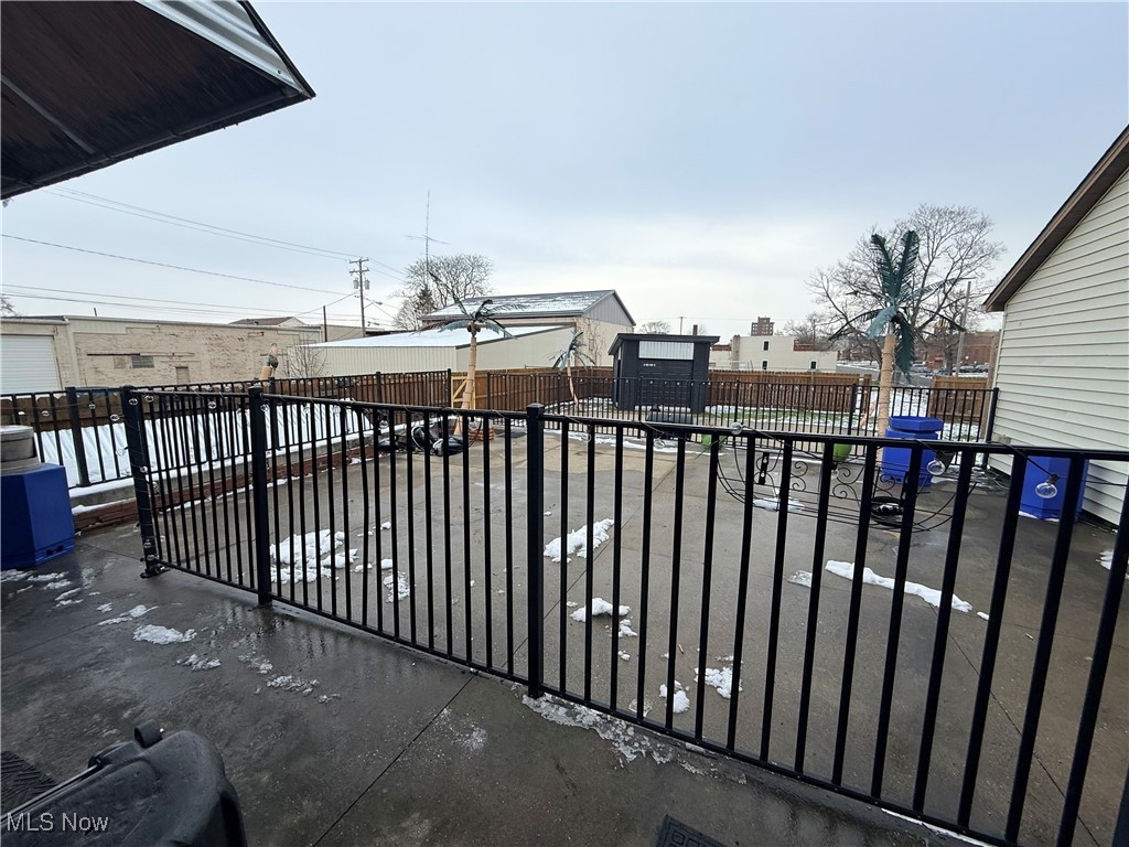 28 Penn Avenue SE Massillon OH 44646