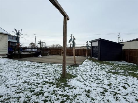 28 Penn Avenue SE Massillon OH 44646