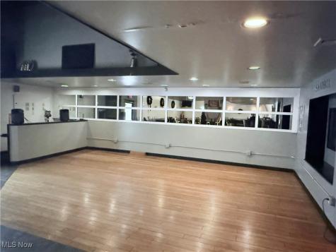 28 Penn Avenue SE Massillon OH 44646