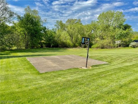 3724 12th Street NW Canton OH 44708