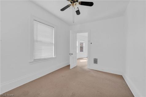 2197 Murray Hill Road Cleveland OH 44106