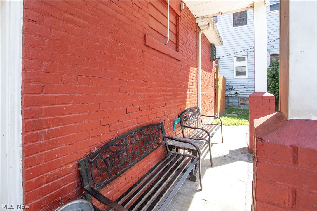 6602 Harvard Avenue Cleveland OH 44105