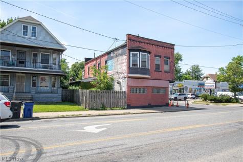 6602 Harvard Avenue Cleveland OH 44105