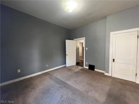 847 Jason Avenue Akron OH 44314