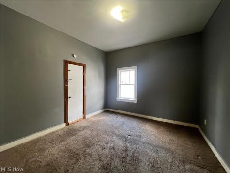 847 Jason Avenue Akron OH 44314