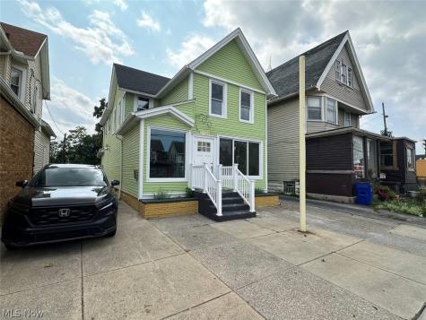2709 Clark Avenue Cleveland OH 44109