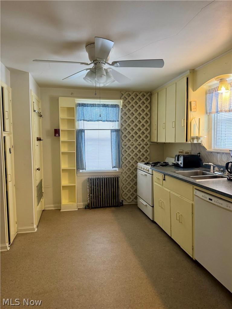 374 Niles Cortland Road SE Warren OH 44484