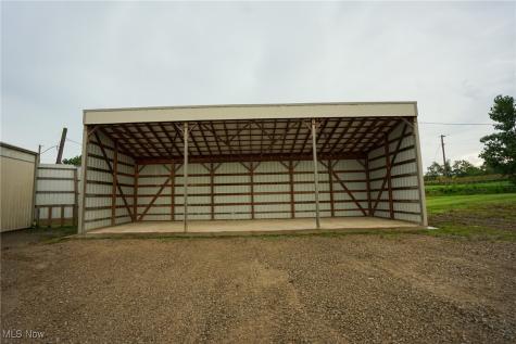 12955 N Pike Road Mount Perry OH 43760