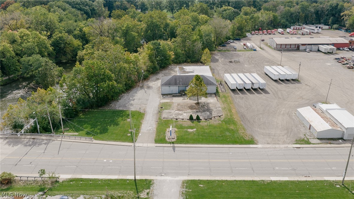 645 Summit Street Warren OH 44446
