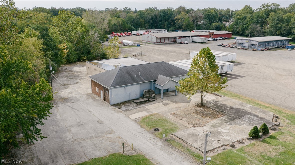 645 Summit Street Warren OH 44446