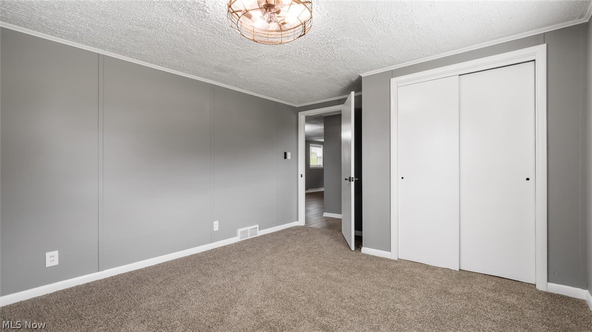 870 Orchard Hill Road Zanesville OH 43701
