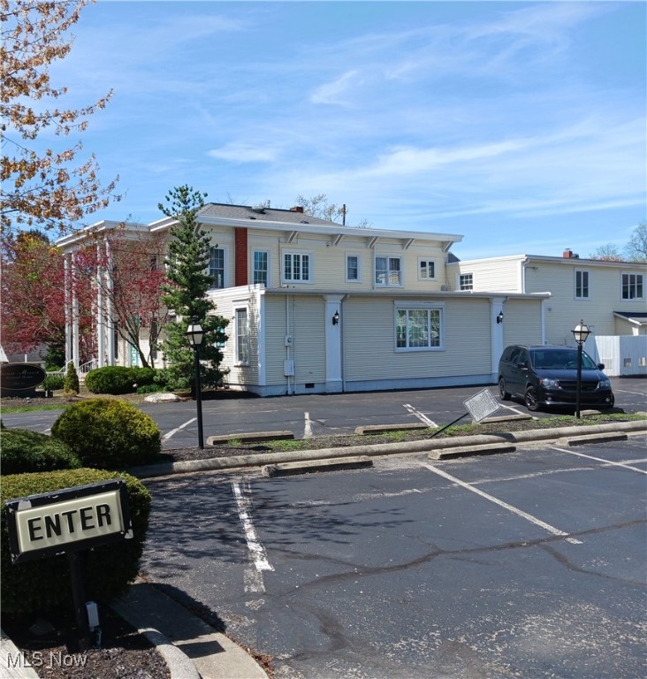 851 Park Avenue Amherst OH 44001