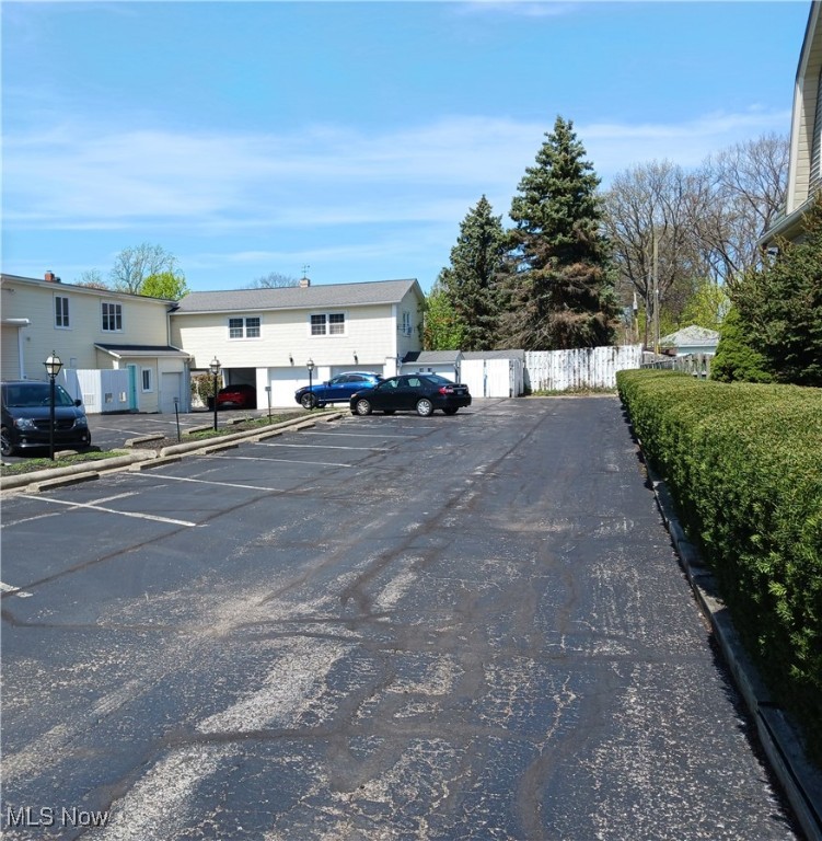 851 Park Avenue Amherst OH 44001