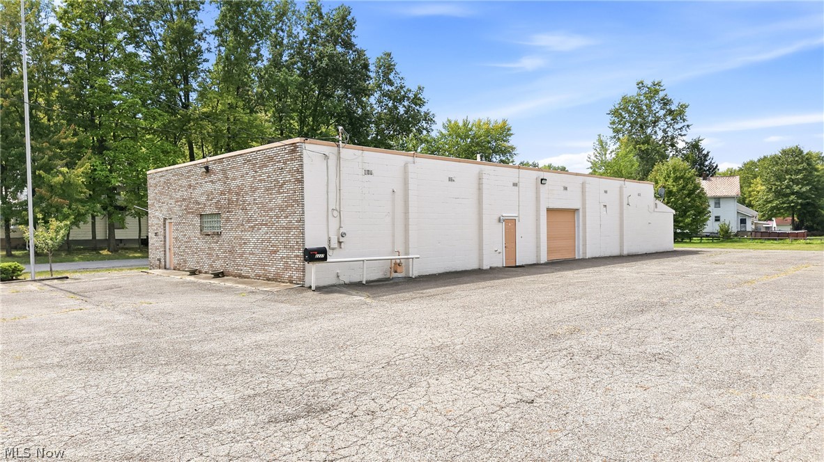 2237 N Park Avenue Warren OH 44483